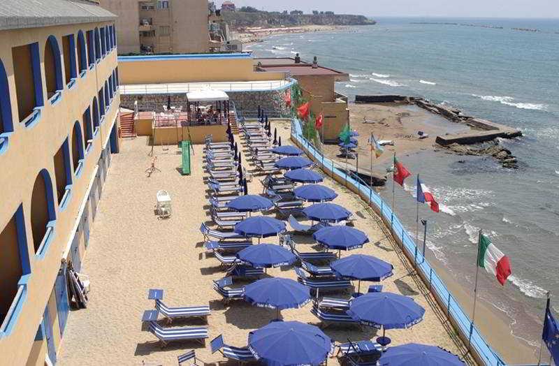 Grand Hotel Dei Cesari Dependance Anzio Eksteriør billede