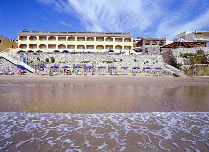 Grand Hotel Dei Cesari Dependance Anzio Eksteriør billede